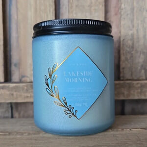 White Barn Lakeside Morning Candle 7 Oz
